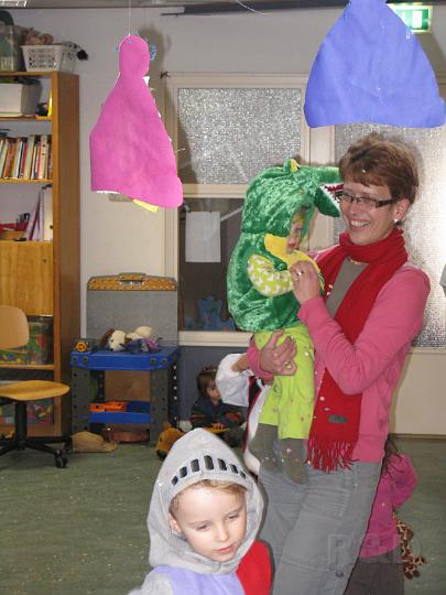 Carnaval 2010 Creche (25).JPG